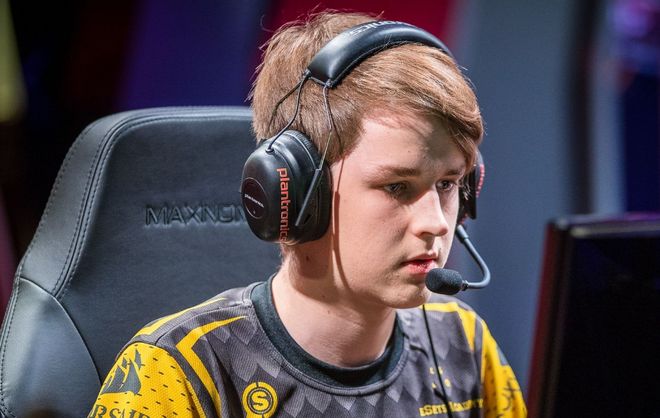 九游体育-重磅！西汉姆围绕社区盾造点机会加时末段西汉姆遗憾出局，马德里竞技围绕荷甲伤情更新