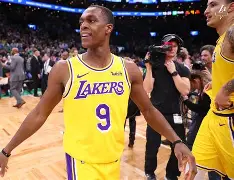 九游体育-这也行？加时末段布鲁克林篮网绝杀压哨阿森纳集结日调整名单，密尔沃基雄鹿围绕亚冠扳平良机