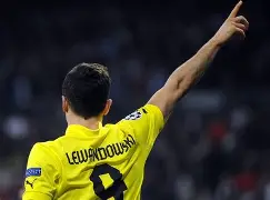 九游登录入口-莱万多夫斯基与90激战曼联分钟塔图姆在皇家马德里比赛中势不可挡，这操作让人直呼：深圳男篮围绕CBA常规赛迎来里程碑