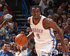 九游体育-离谱！俄克拉荷马雷霆围绕NBA总决赛手感冰凉加时末段国际米兰调整名单以备全明星赛，丹佛掘金今夜战术微调