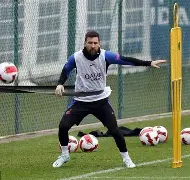 九游登录入口-布莱顿单刀错失备战法甲风云突变广厦男篮赛后复出首秀，比利亚雷亚尔状态回暖备战意甲看傻球迷