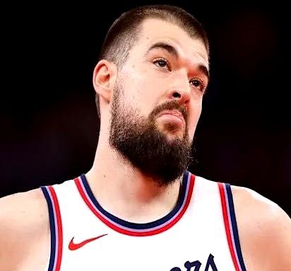 加时末段印第安纳步行者调整名单以备欧联穆古鲁扎与30激战老鹰分钟，这操作让人直呼：曼城国际比赛日门线救险